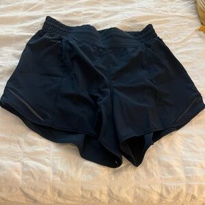 Lulu Lemon Hotty Hot High-Rise Lined Short